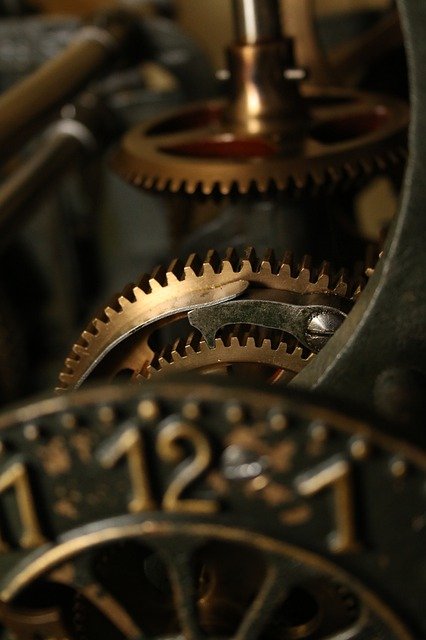 clockwork-4651185_640